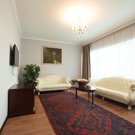 Reikartz Park Astana Ex-Royal Park Hotel & Spa Exterior photo